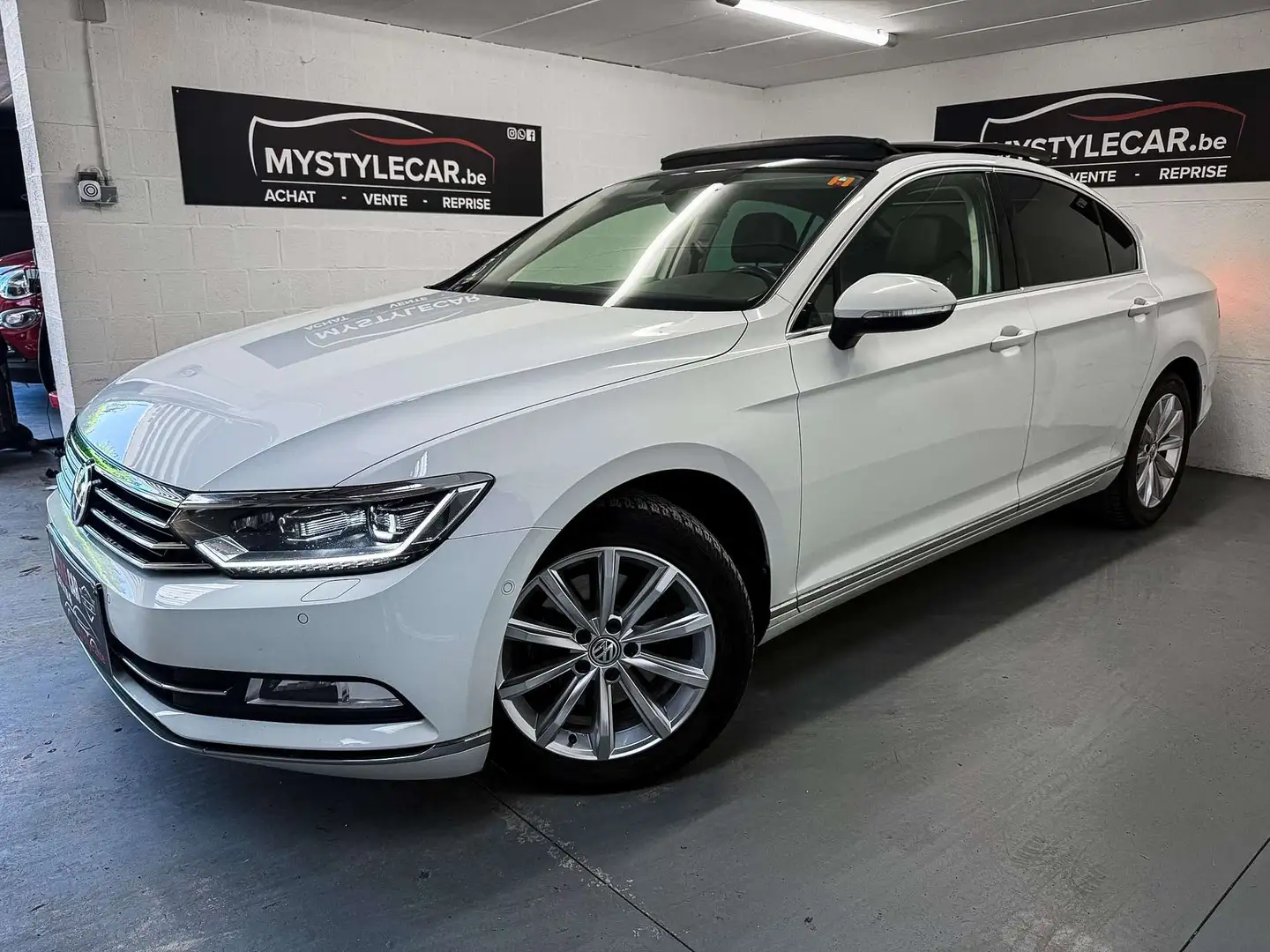Volkswagen Passat 1.6 CR TDi Highline DSG, Garantie 1 an Blanc - 1