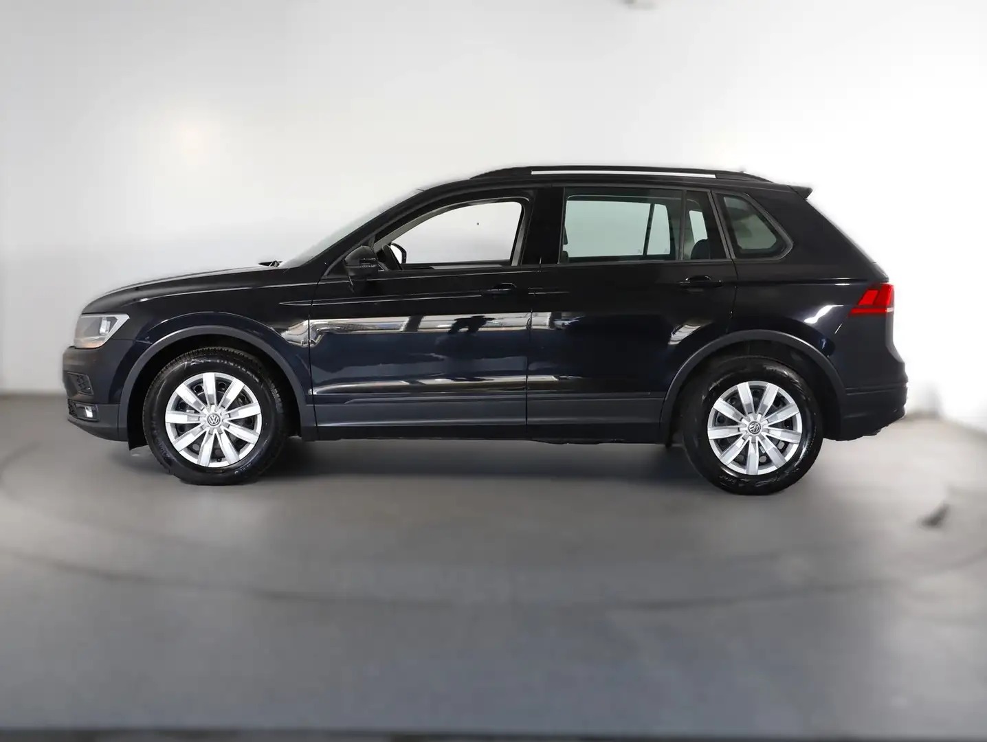 Volkswagen Tiguan TDI SCR Schwarz - 2