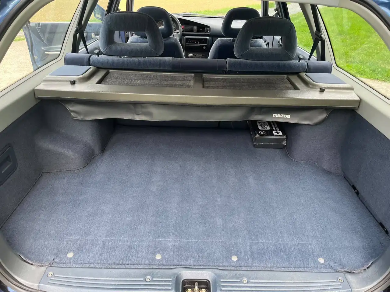 Mazda 626 2.0i GLX, foto 10