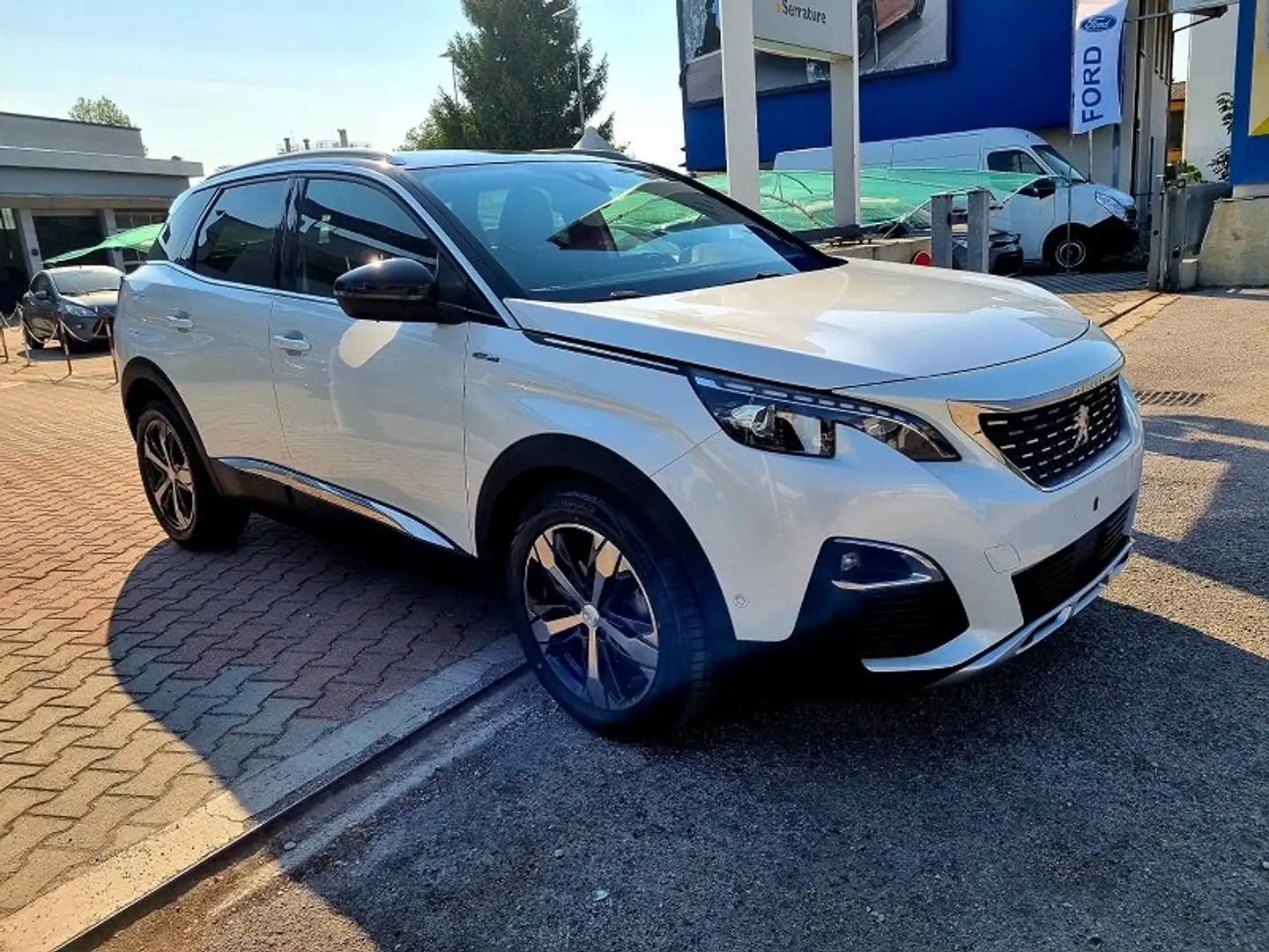 Peugeot 3008 1.5 bluehdi 130CV GT Line EAT8 Bianco - 2