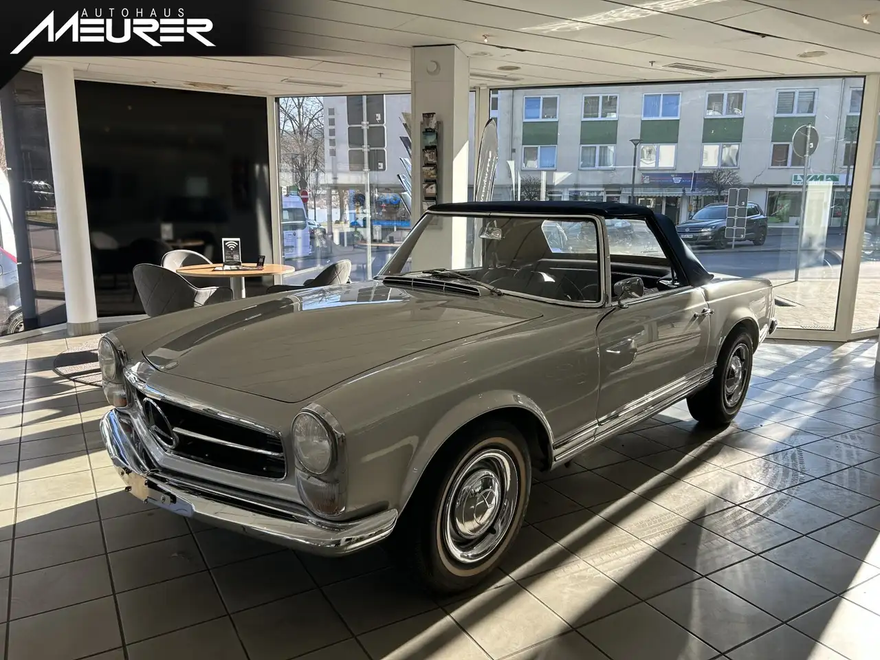 Mercedes-Benz 230 SL Automatik, Radio Becker, Kundenauftrag, foto 2