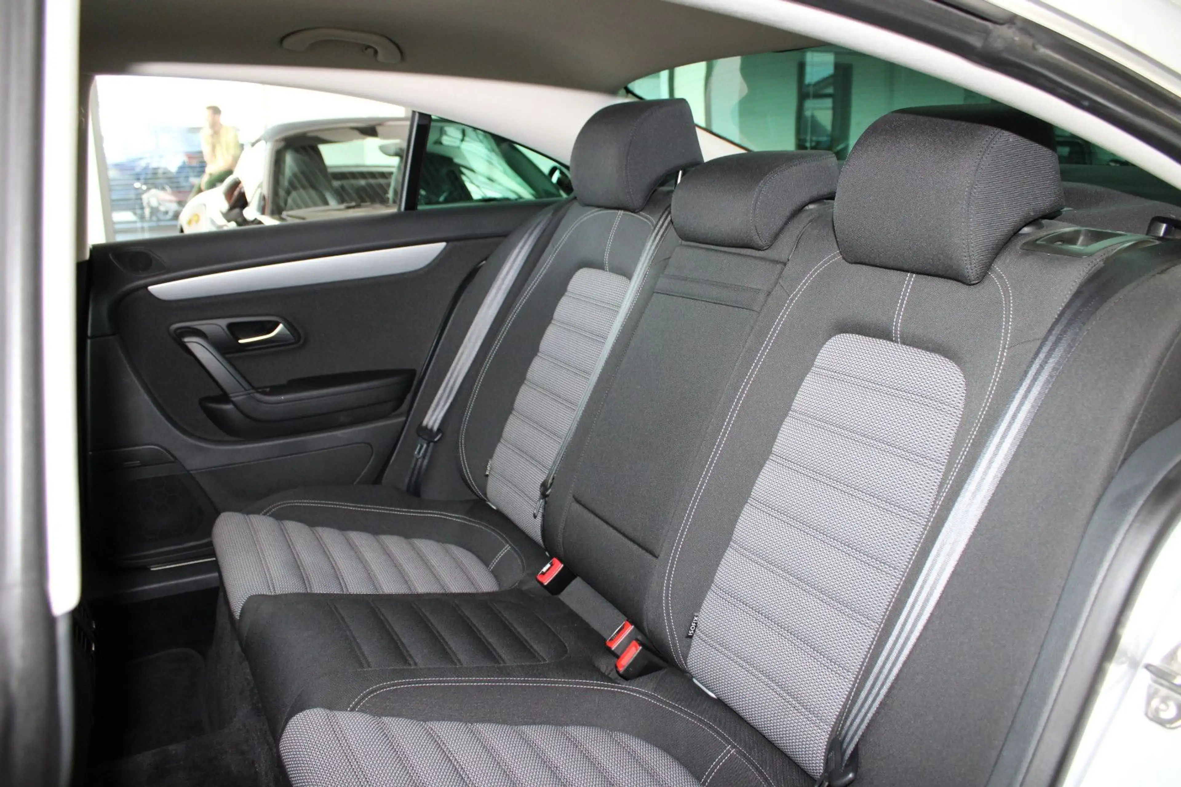 Volkswagen CC 1.4 TSI BMT Bi-XENON/NAVI/PDC/5-SITZER + 17" — photo 12