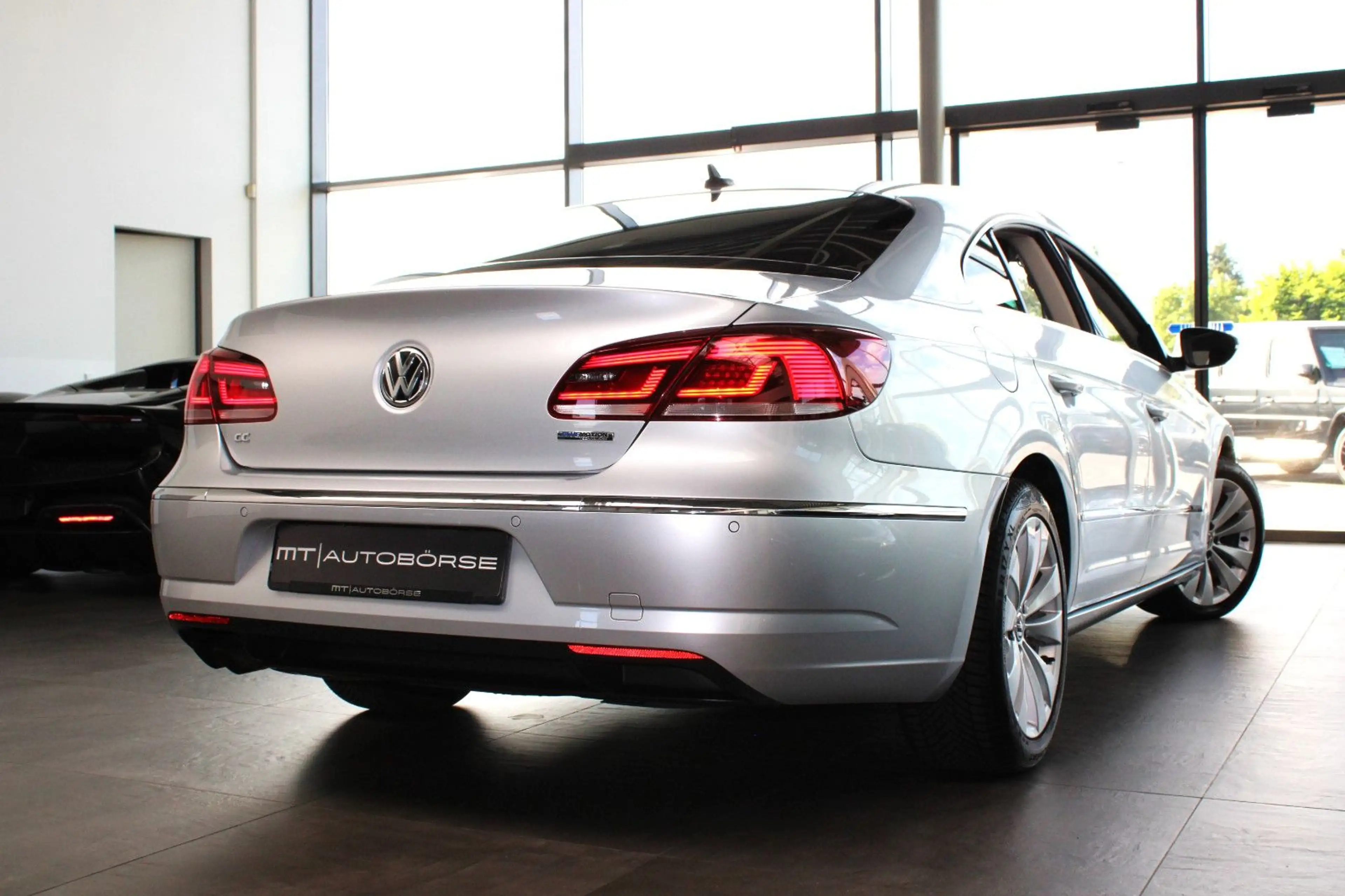 Volkswagen CC 1.4 TSI BMT Bi-XENON/NAVI/PDC/5-SITZER + 17" — photo 11