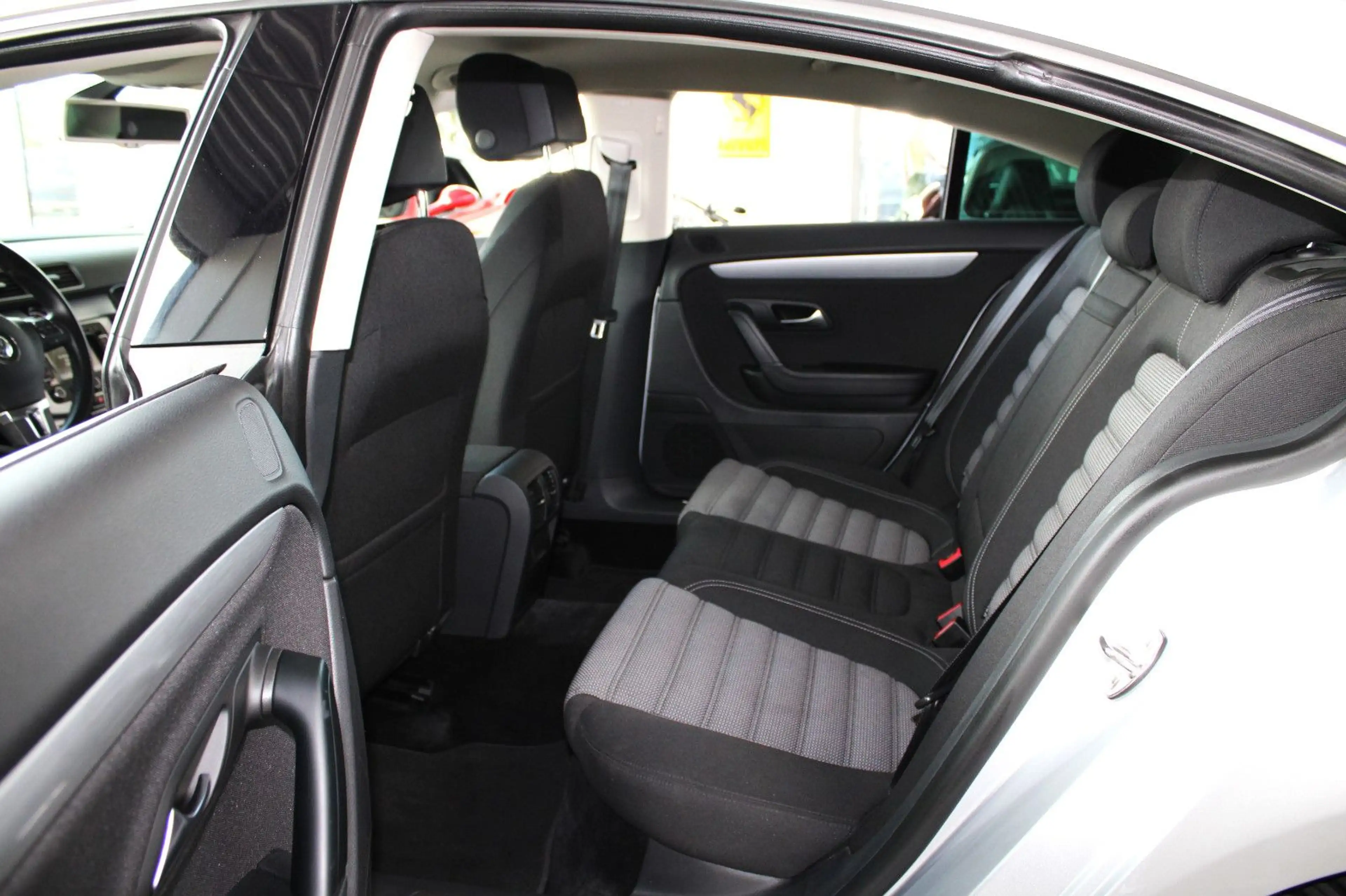 Volkswagen CC 1.4 TSI BMT Bi-XENON/NAVI/PDC/5-SITZER + 17" — photo 10