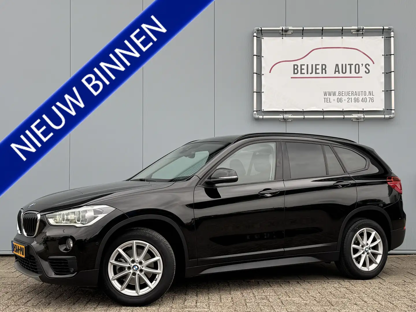 BMW X1 sDrive18i High Executive Automaat Navigatie/LED. Noir - 1