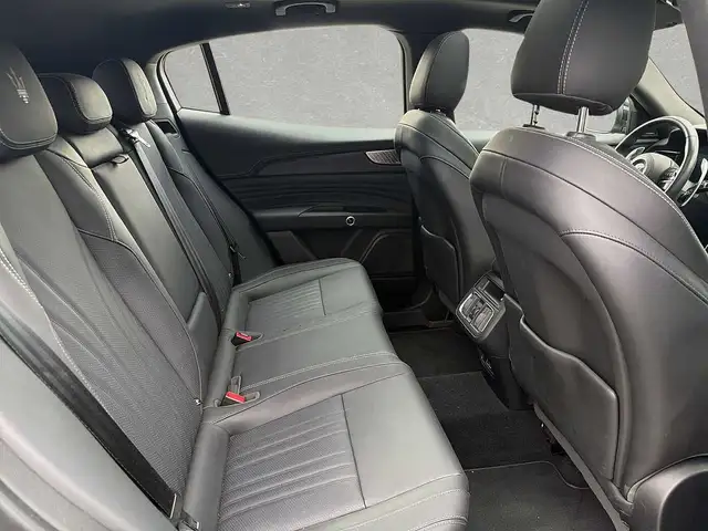 Maserati Grecale view 5