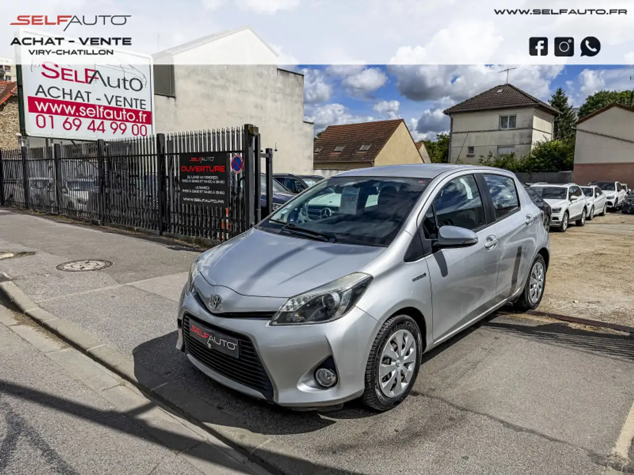 Toyota Yaris HSD 100H BUSINESS 5P