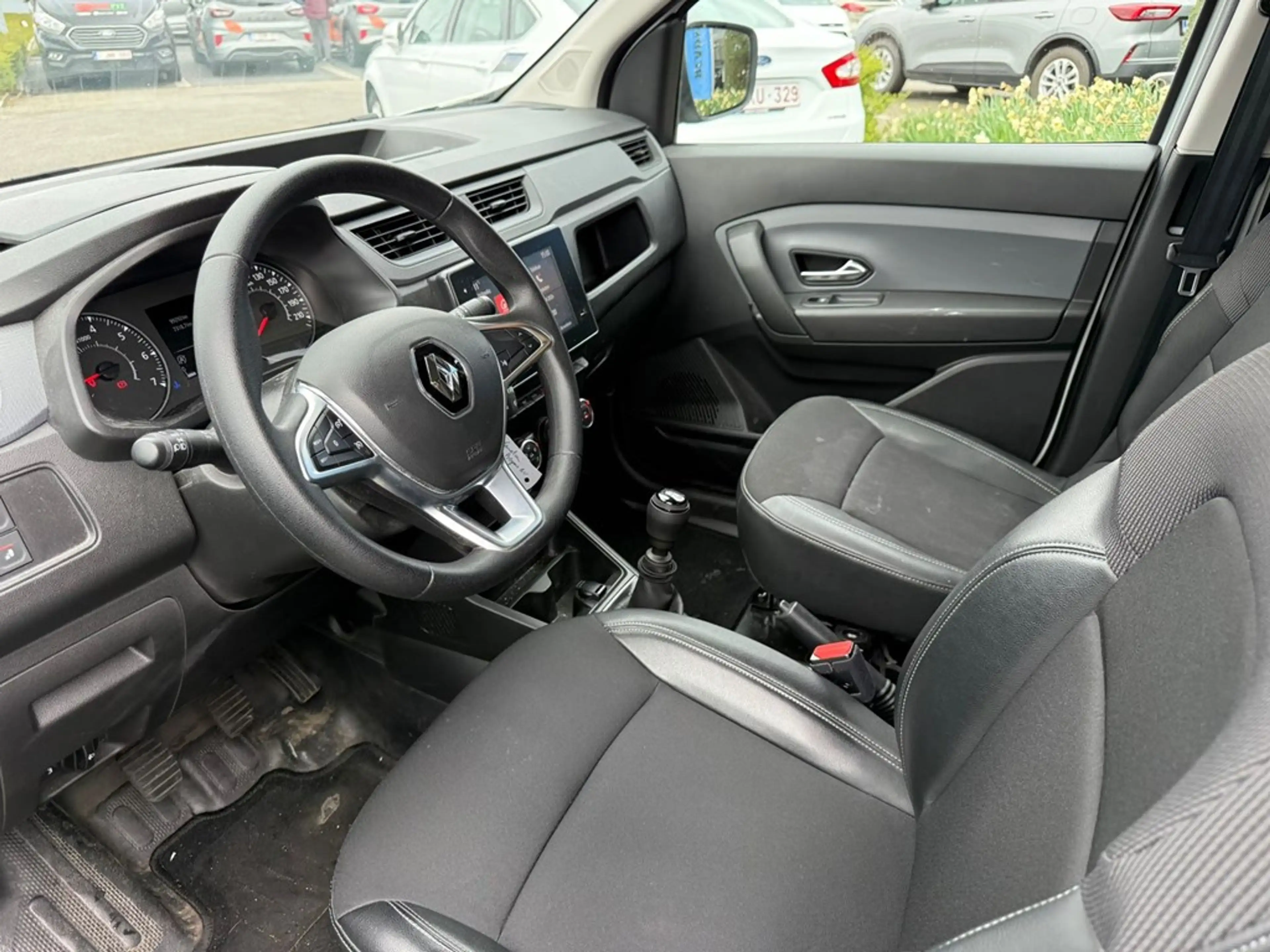 Renault Express Enkel voor professionele verkoop. € 9.000 excl. bt — photo 4