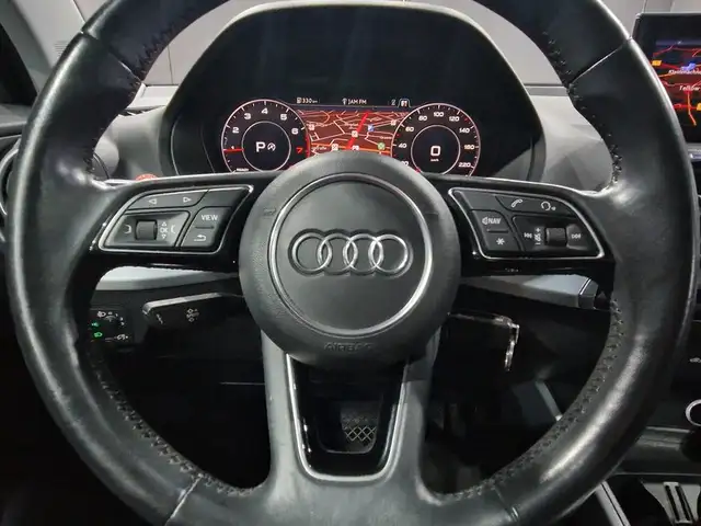 Audi Q2 view 14