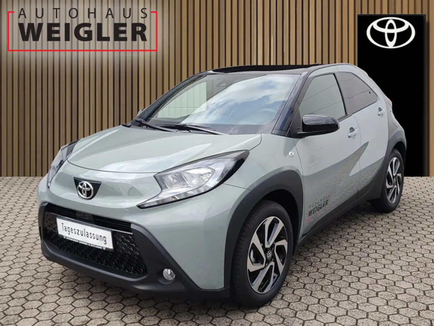 Toyota Aygo X Teamplayer 5-Gang 5-Türer Klima Gris - 1