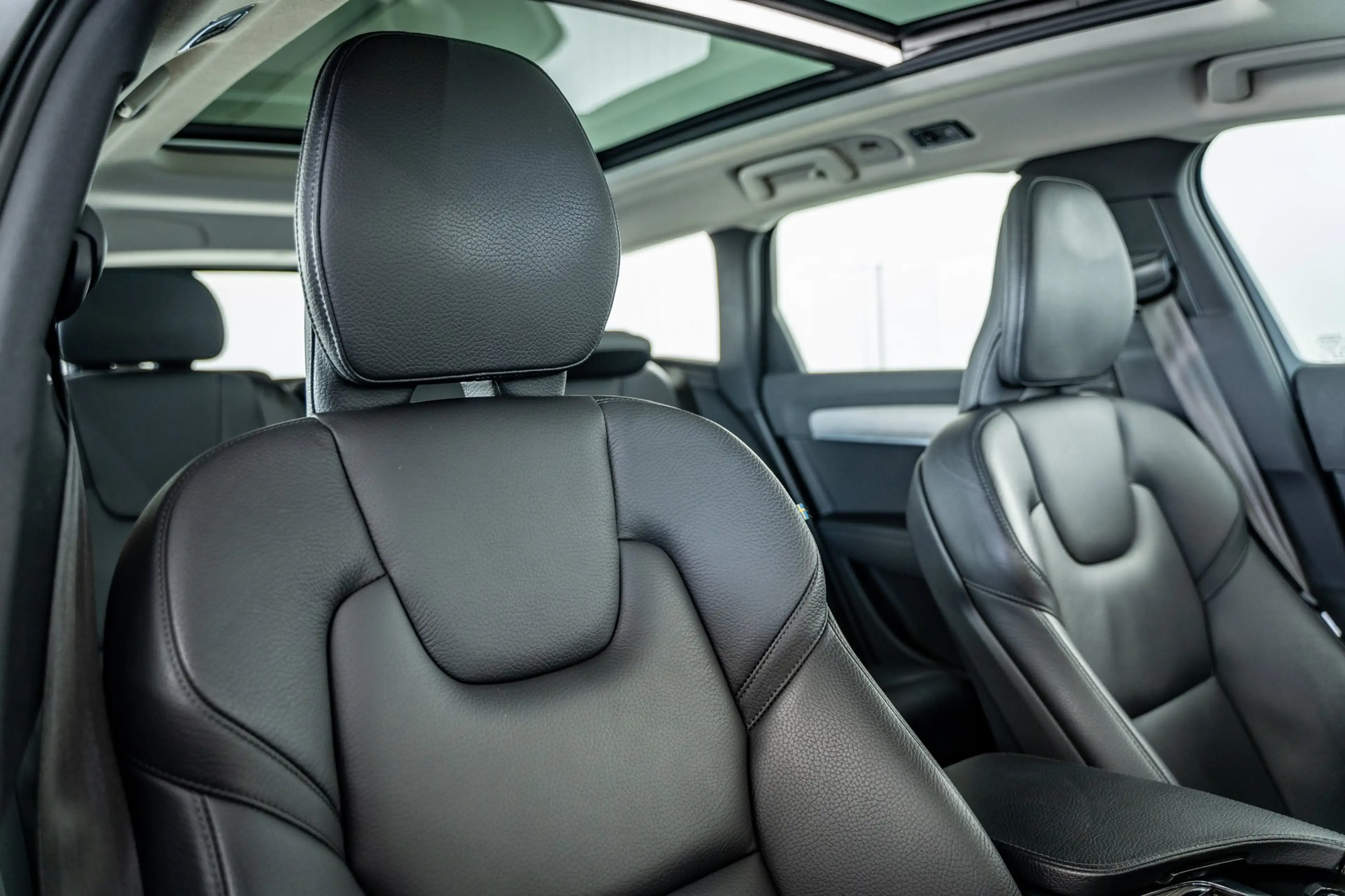 Volvo V90 Cross Country B5 250PK Pro | 360 | Panoramadak | Memory | HK Aud — photo 9