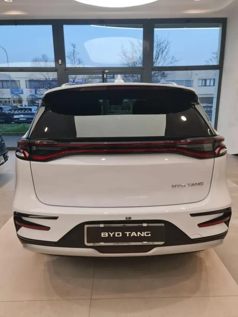 BYD Tang 108,8 kWh AWD Flagship Weiß - 2