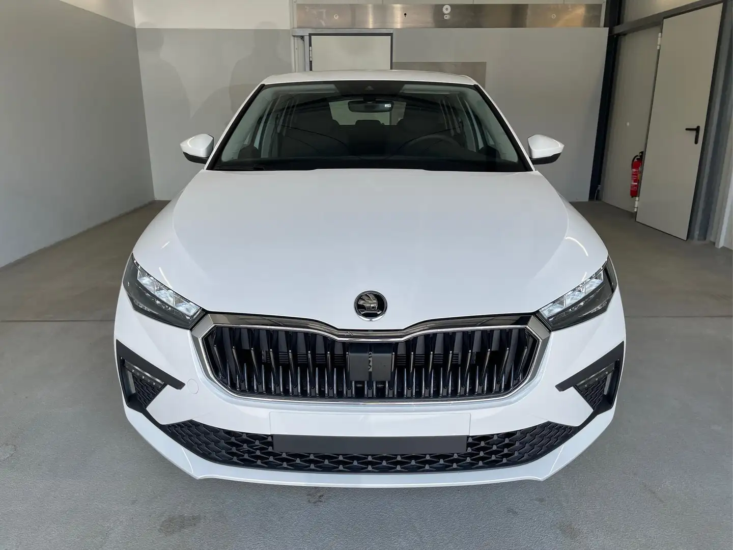 Skoda Scala Facelift 115PS DSG AHK+App-Connect 1.0 TSI DSG ... Bianco - 2