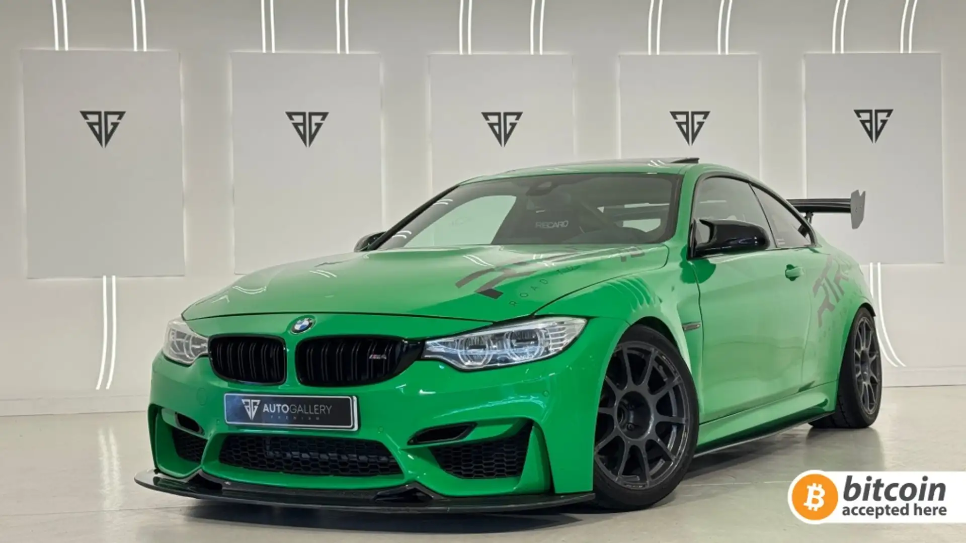 BMW M4 M4A Verde - 1