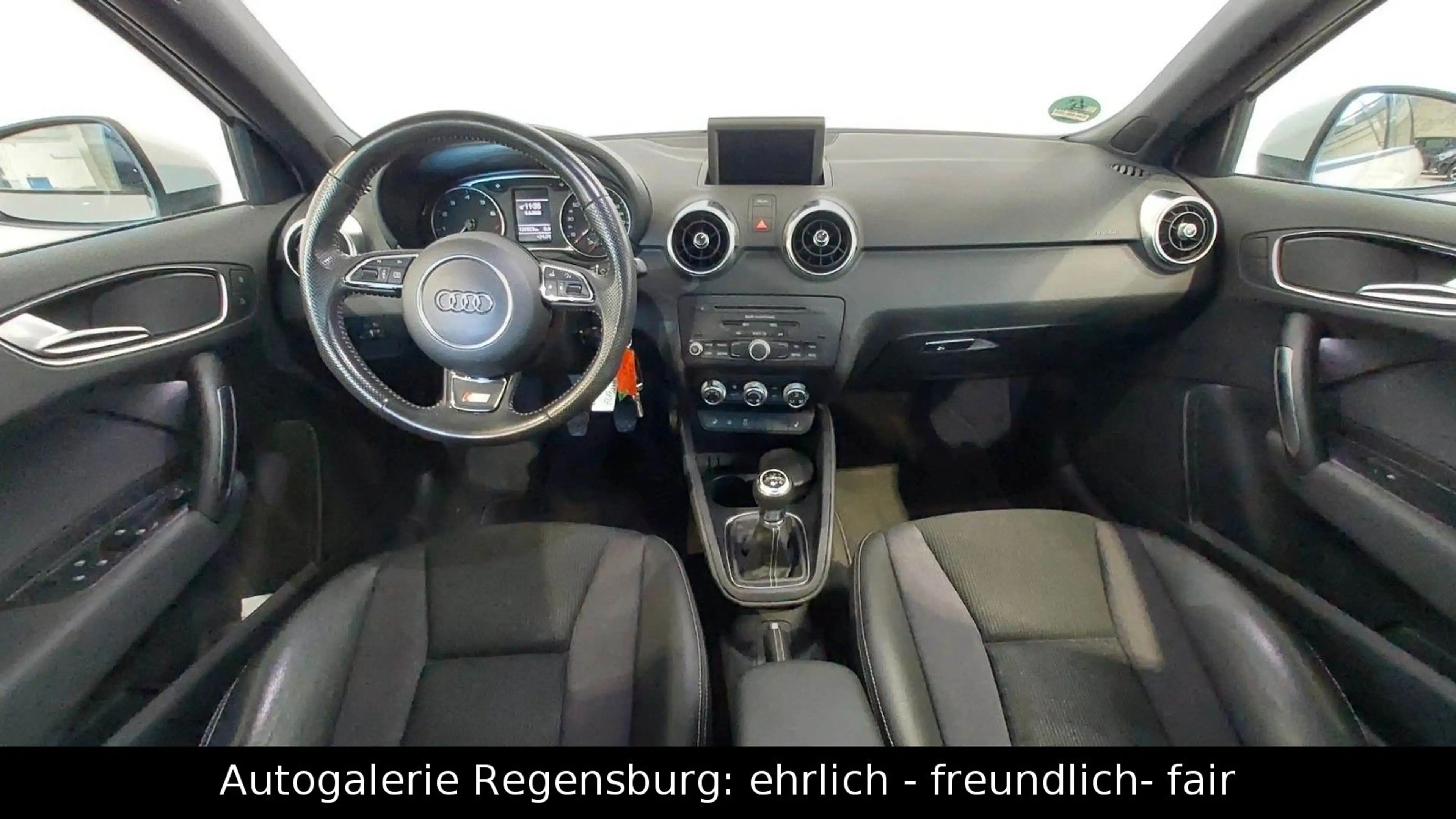 Audi A1 Sportback *S-LINE*PANORAMA*18 ZOLL*PDC*SITZHZ — photo 6