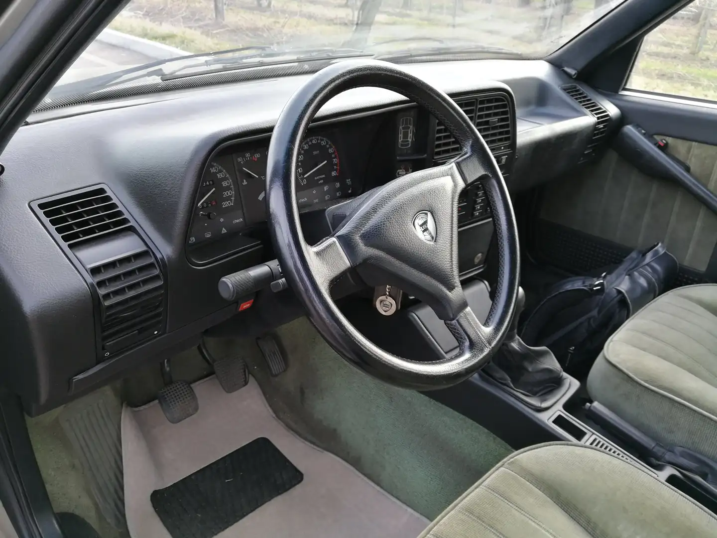 Lancia Thema 2000 ie 8v Szary - 1