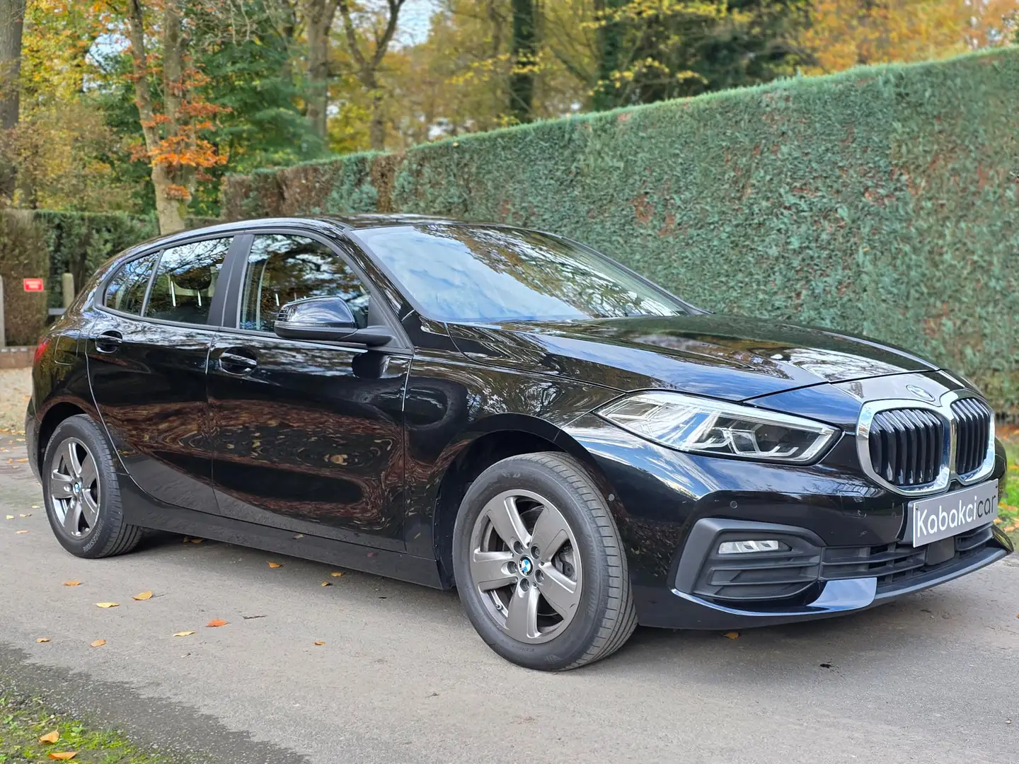 BMW 116 1.5d 116cv/AIDES CONDUITE/GPS/TEL/A.C/USB/CAPTEURS Noir - 1