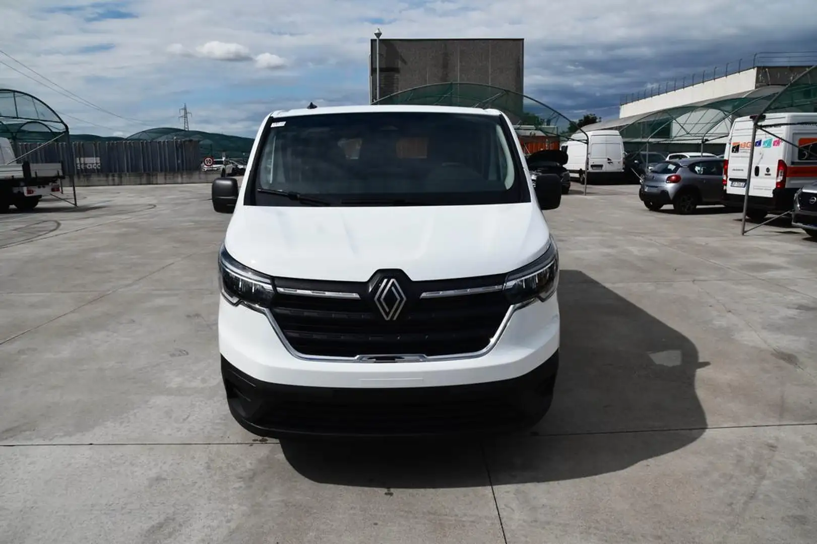 Renault Trafic van T29 2.0 blue dci 130cv L2H1 d.cab. -PRONTA Bianco - 2