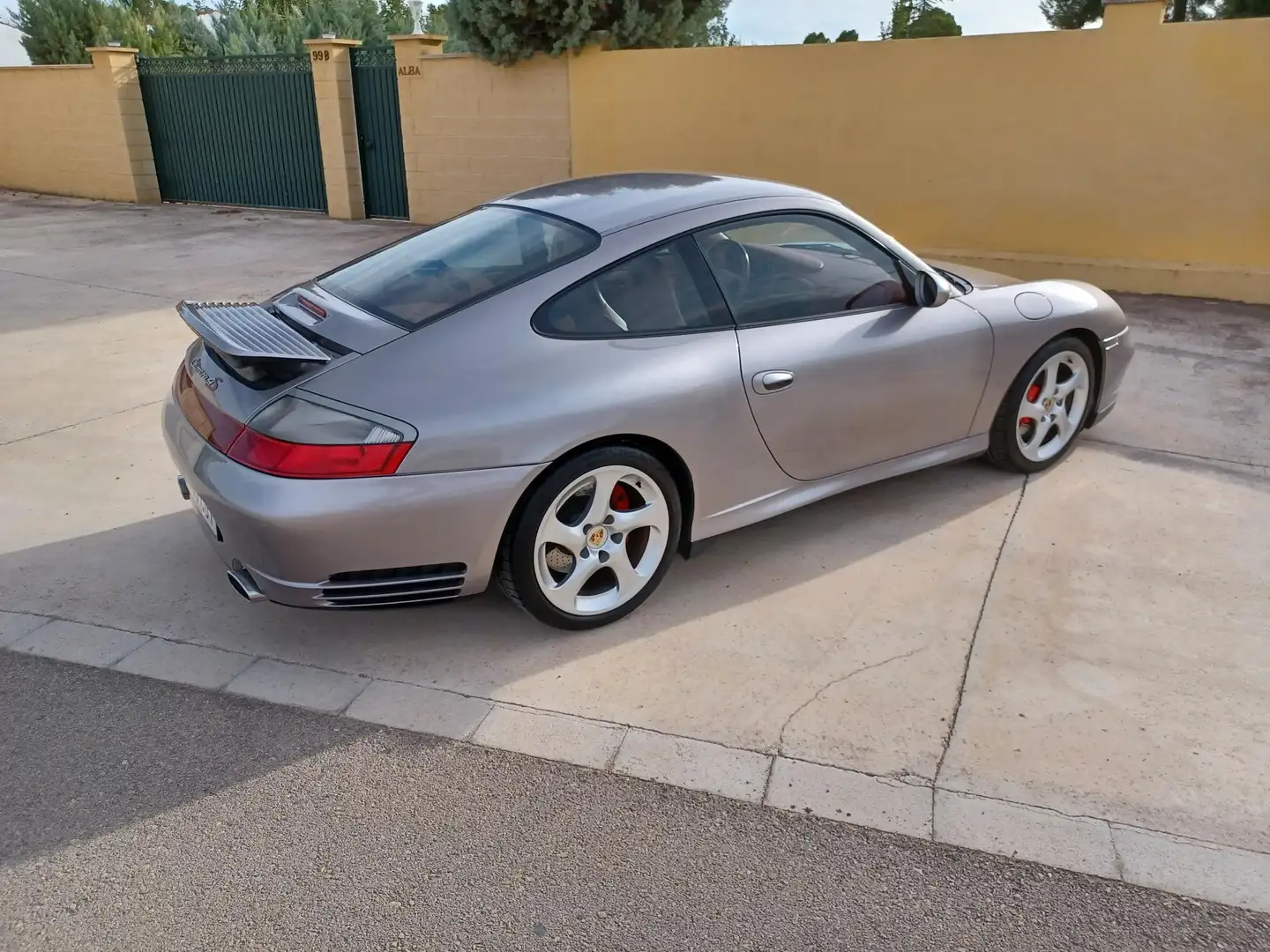 Porsche 996 4S Plateado - 1