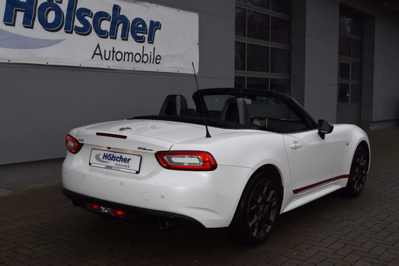 Fiat 124 Spider Lusso Autom,Leder,Kam,Xenon, Alb - 2
