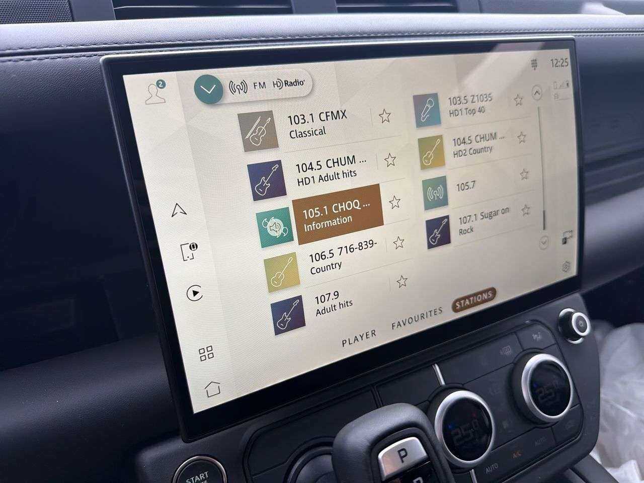2026 Land Rover Defender 110 P400 S thumb 13