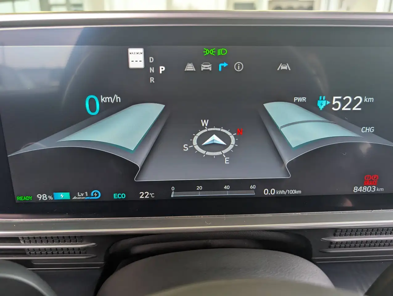 Hyundai IONIQ 6 photo Hyundai IONIQ 6