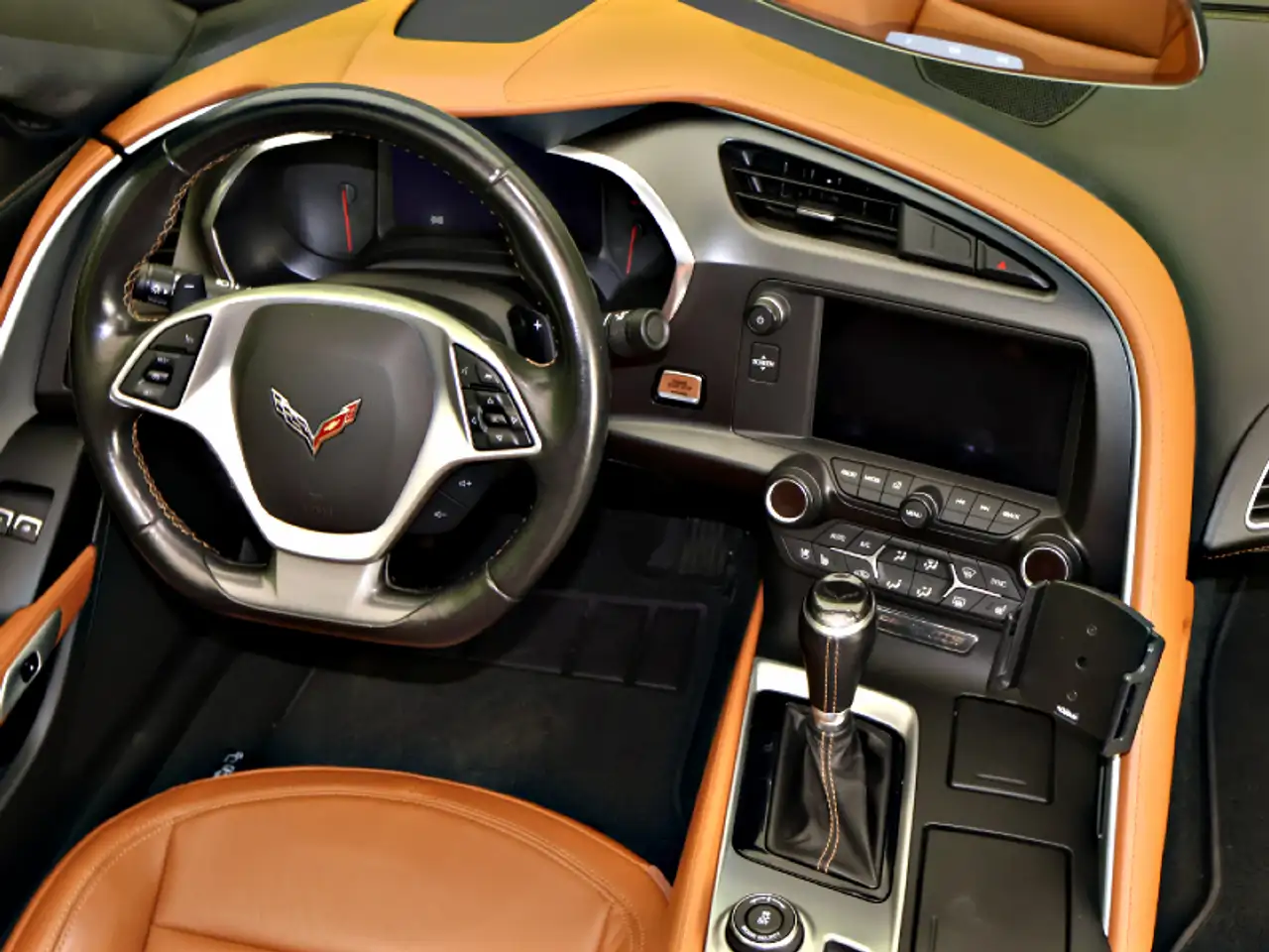 Chevrolet Corvette снимка Chevrolet Corvette