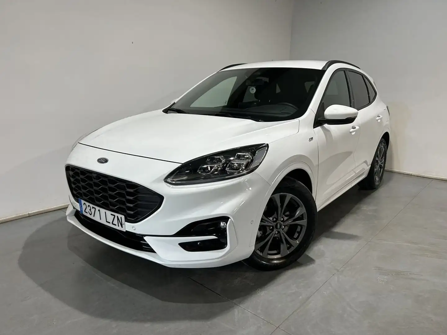 Ford Kuga 1.5 EcoBoost ST-Line X FWD 150 Blanco - 1