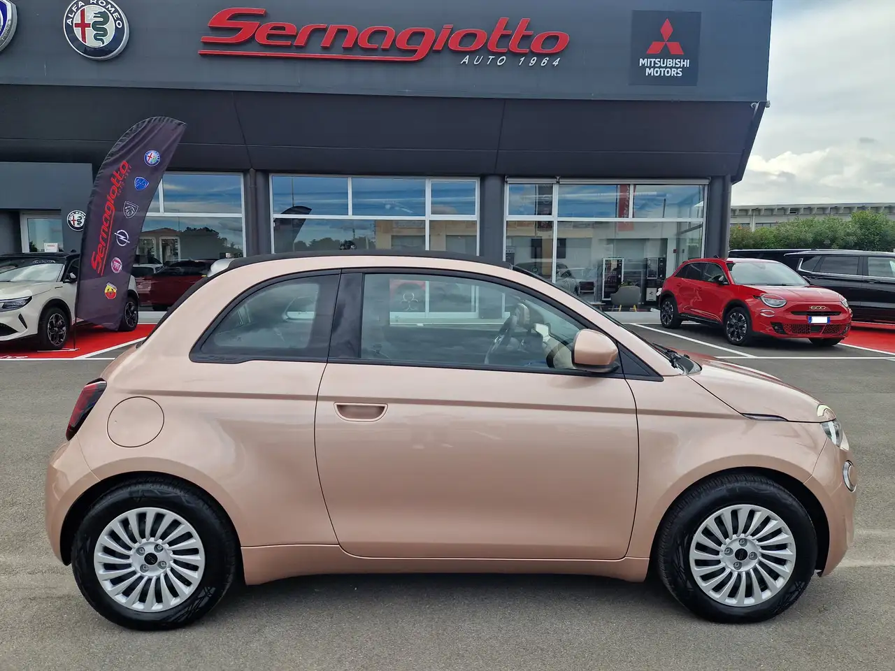 Fiat 500 E Cabrio 42 kWh 87kw/118cv ROSE GOLD-KM 2.143, миниатюра 7