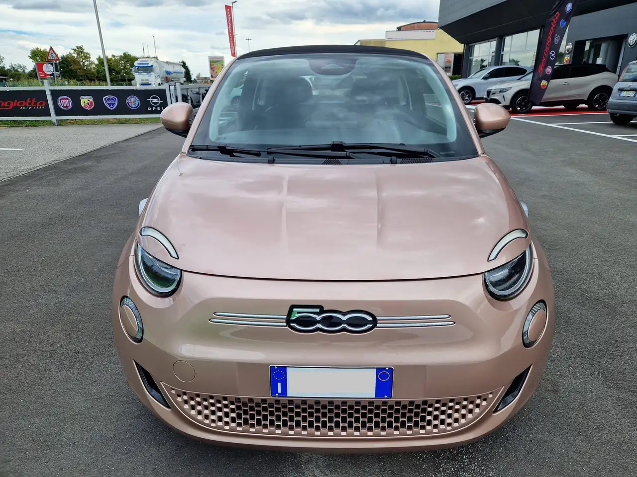 Fiat 500 E Cabrio 42 kWh 87kw/118cv ROSE GOLD-KM 2.143, миниатюра 24