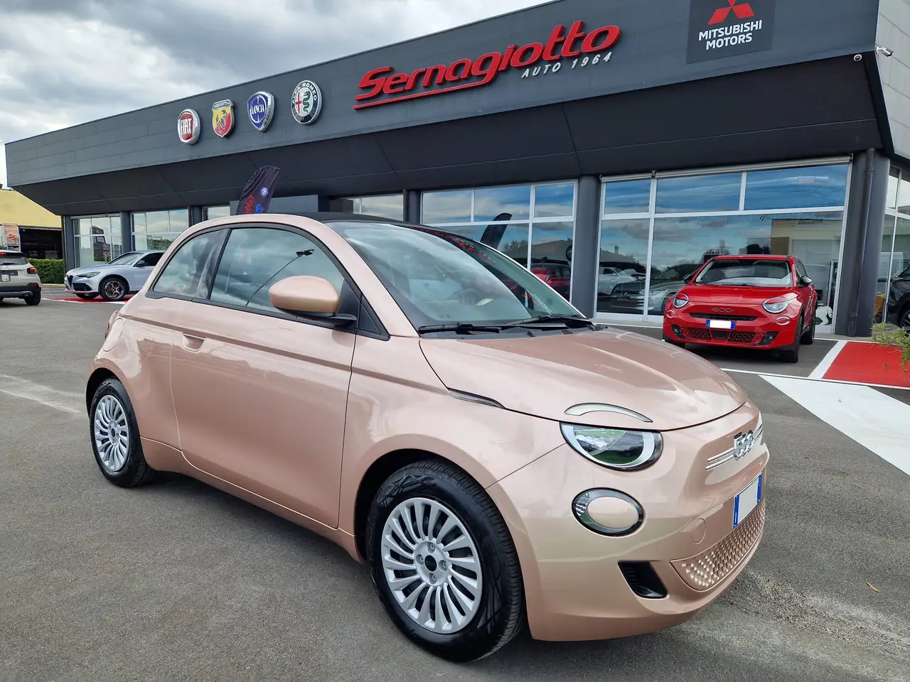 Fiat 500 E Cabrio 42 kWh 87kw/118cv ROSE GOLD-KM 2.143