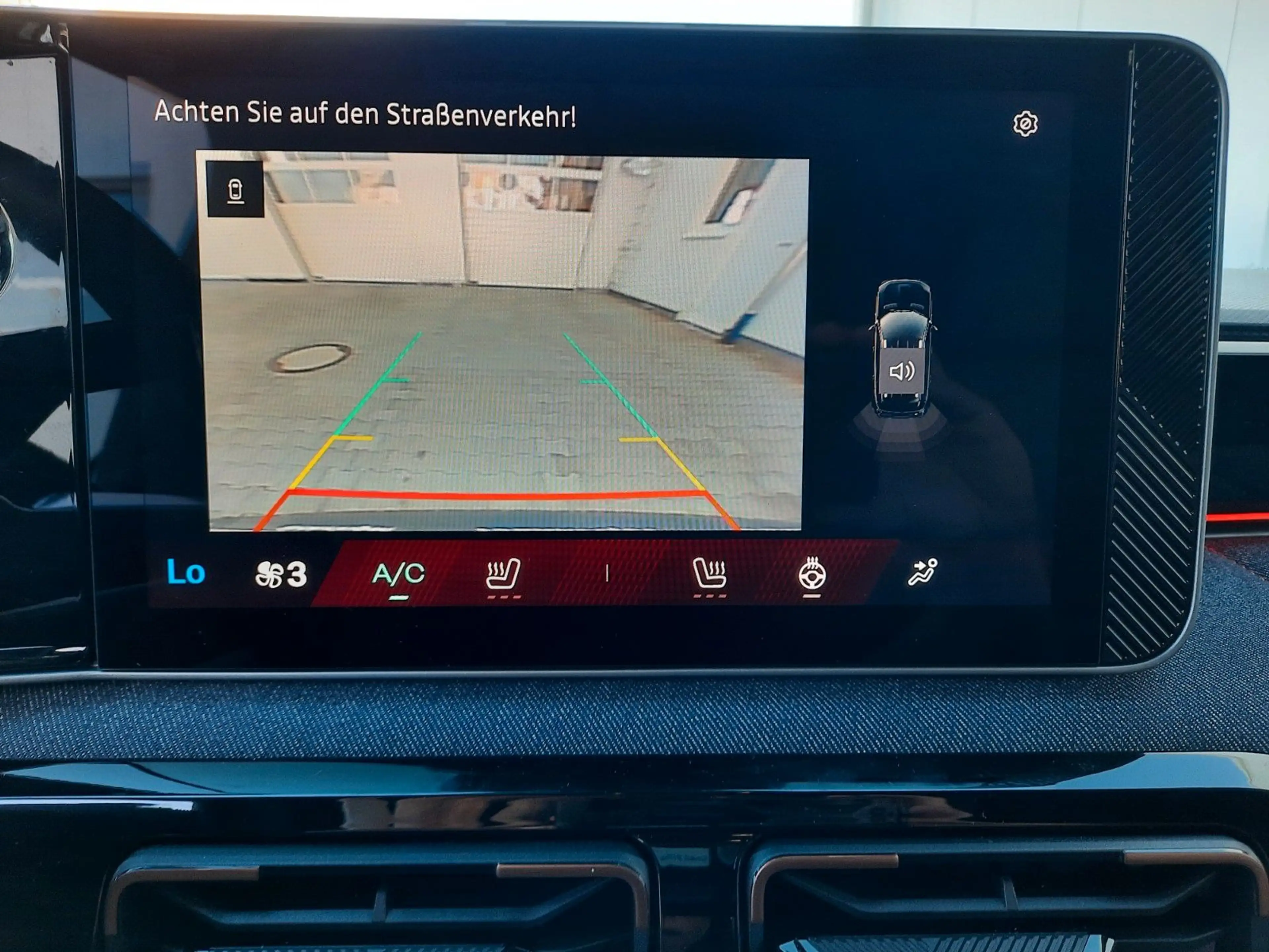 Renault R 4 R4 E-Tech Techno 150 Comfort Range — photo 14