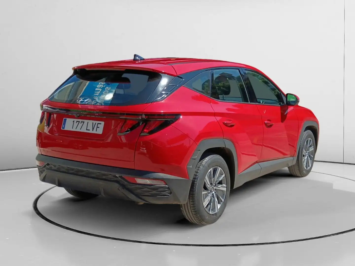 Hyundai TUCSON 1.6 TGDI Klass 4x2 Rojo - 2