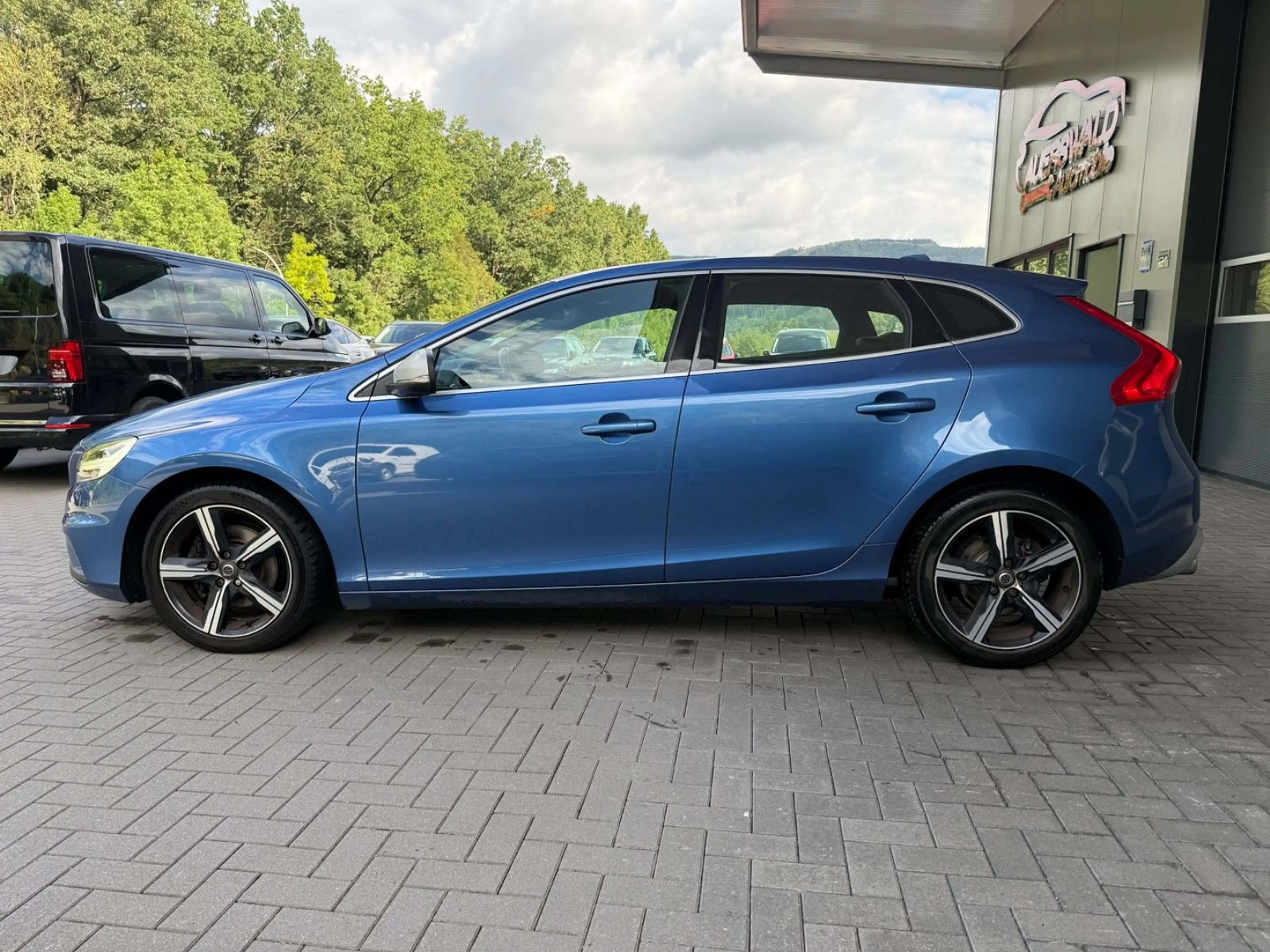 Volvo V40 R-Design *LED *Sitzhzg *Klima *Sportpaket — photo 8