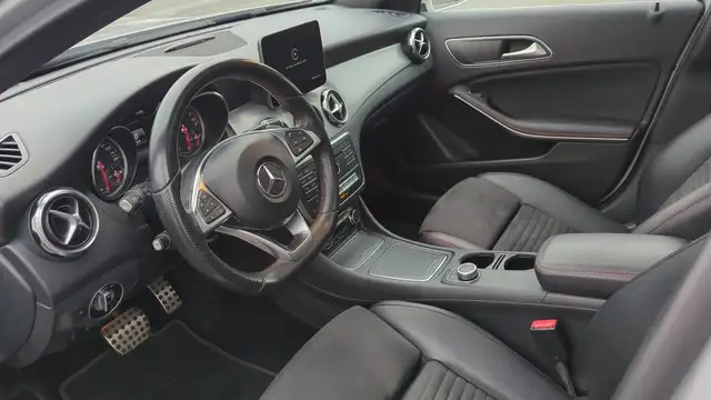 Mercedes-Benz Unknown Model view 8