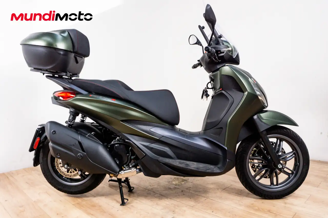Piaggio Beverly 400