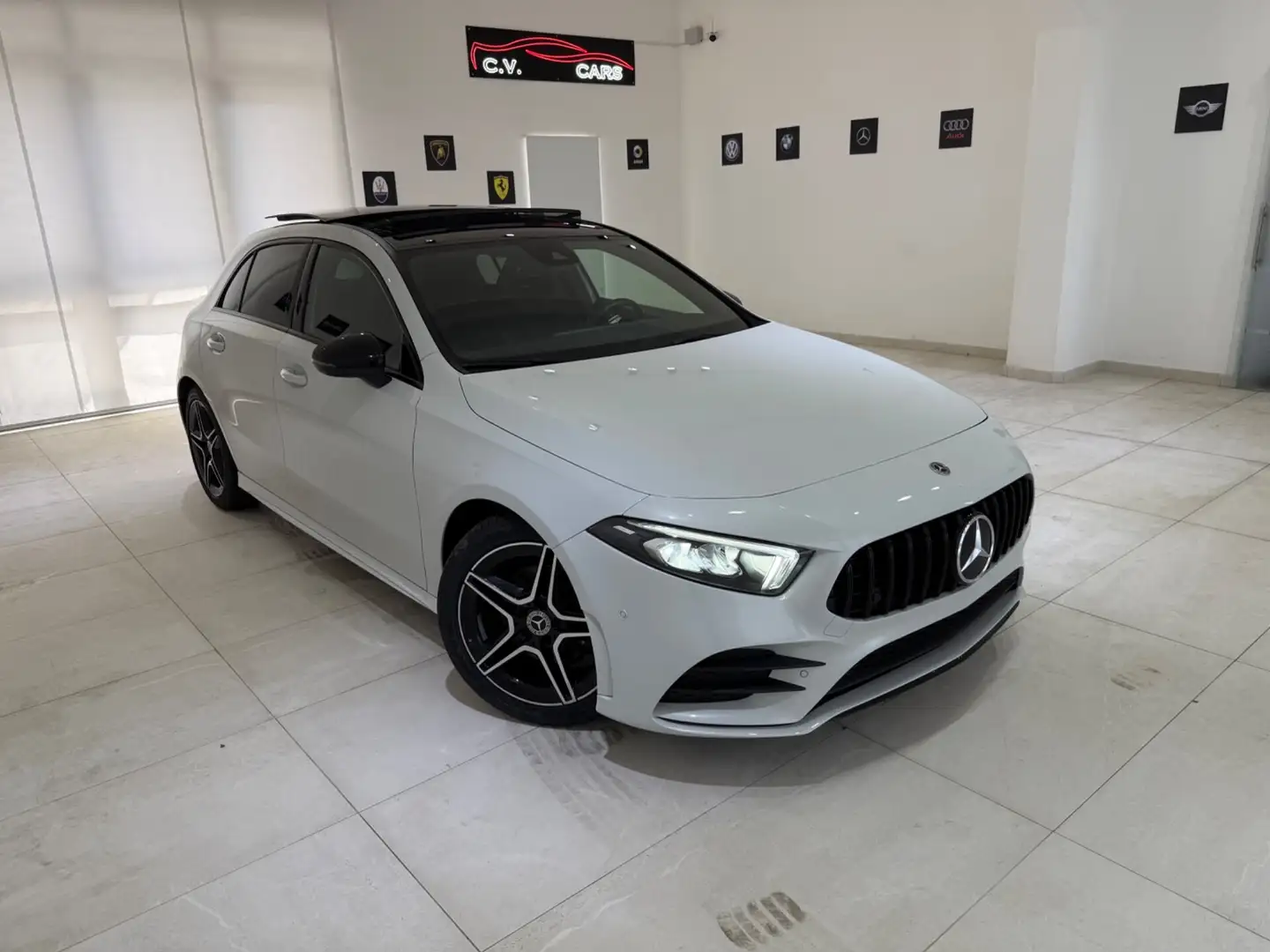 Mercedes-Benz A 180 A 180 d Automatic Premium Bianco - 1