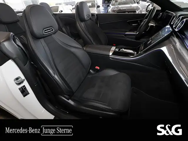 Mercedes-Benz Cle view 5