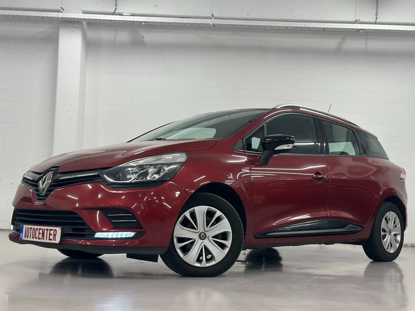 Renault Clio Limited 0.9 Benzine Euro 6c 2019 Rouge - 2