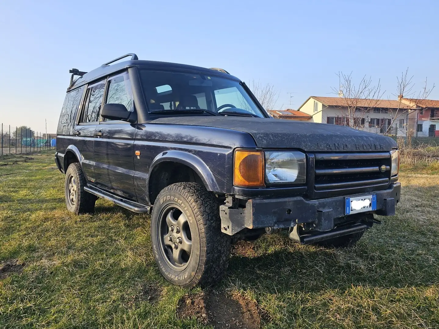 Land Rover Discovery 5p 2.5 td5 Vogue Blauw - 1