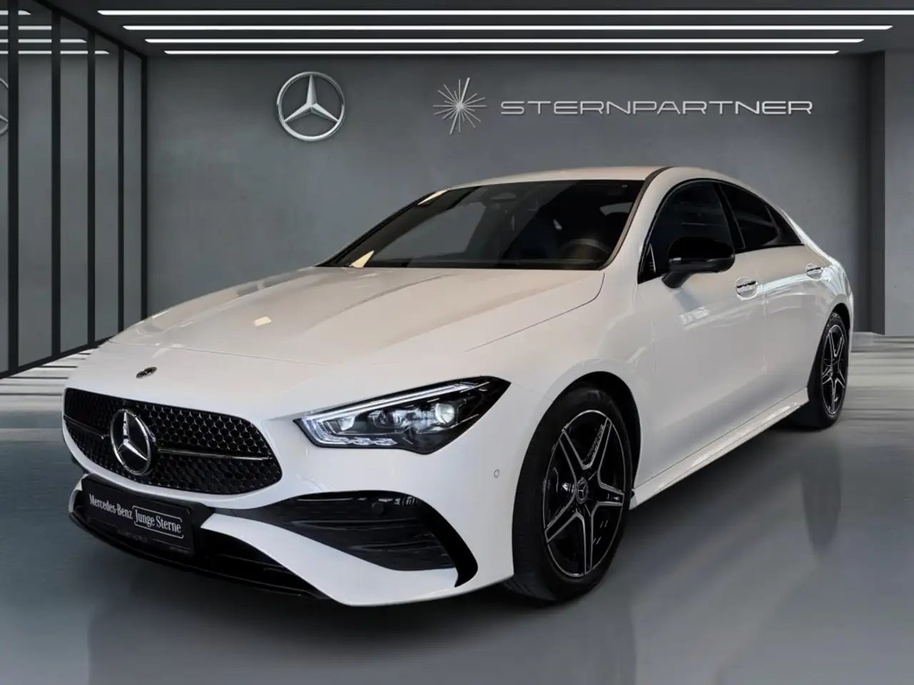 Mercedes-Benz CLA 180