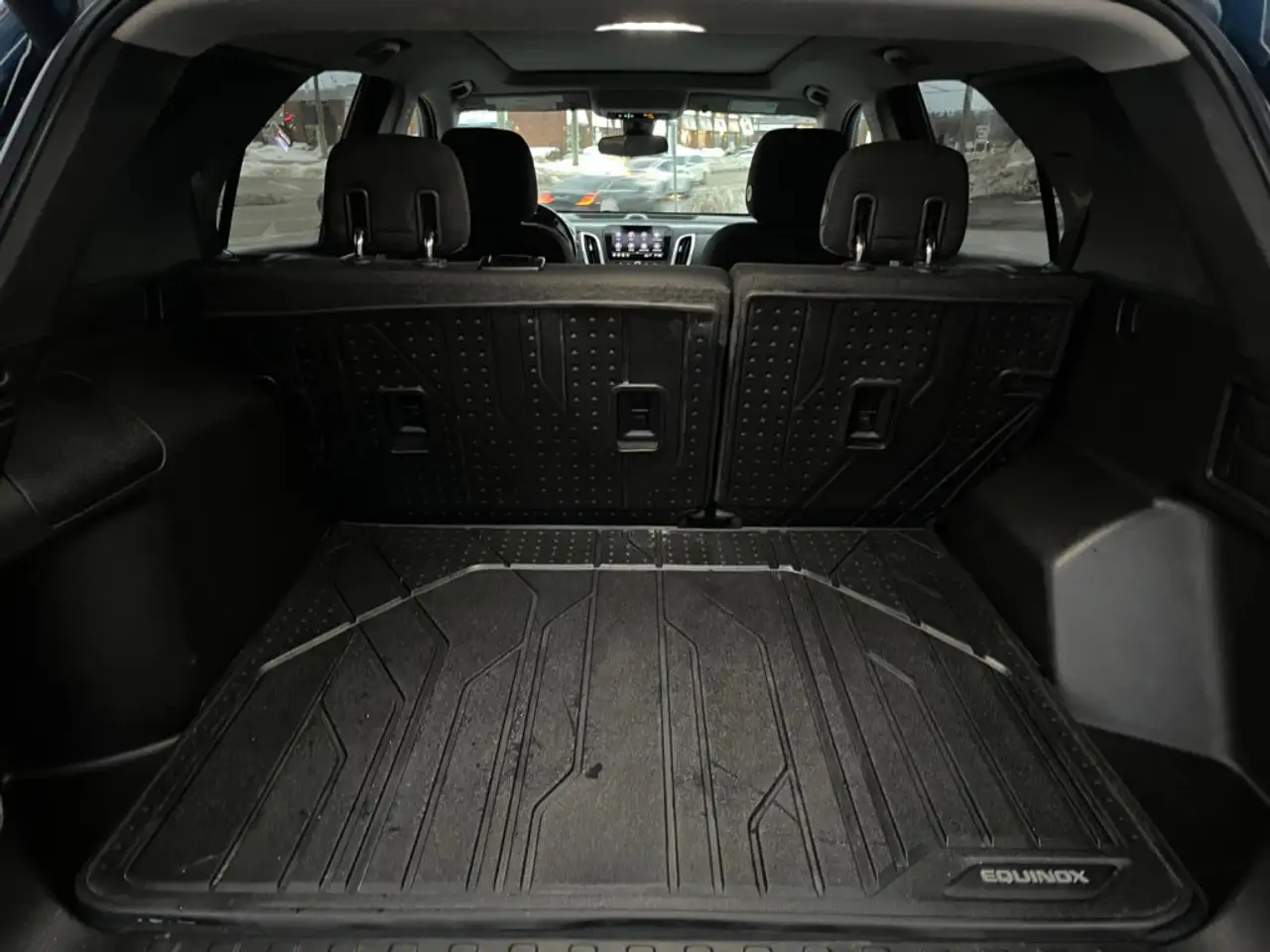 Chevrolet Equinox снимка Chevrolet Equinox
