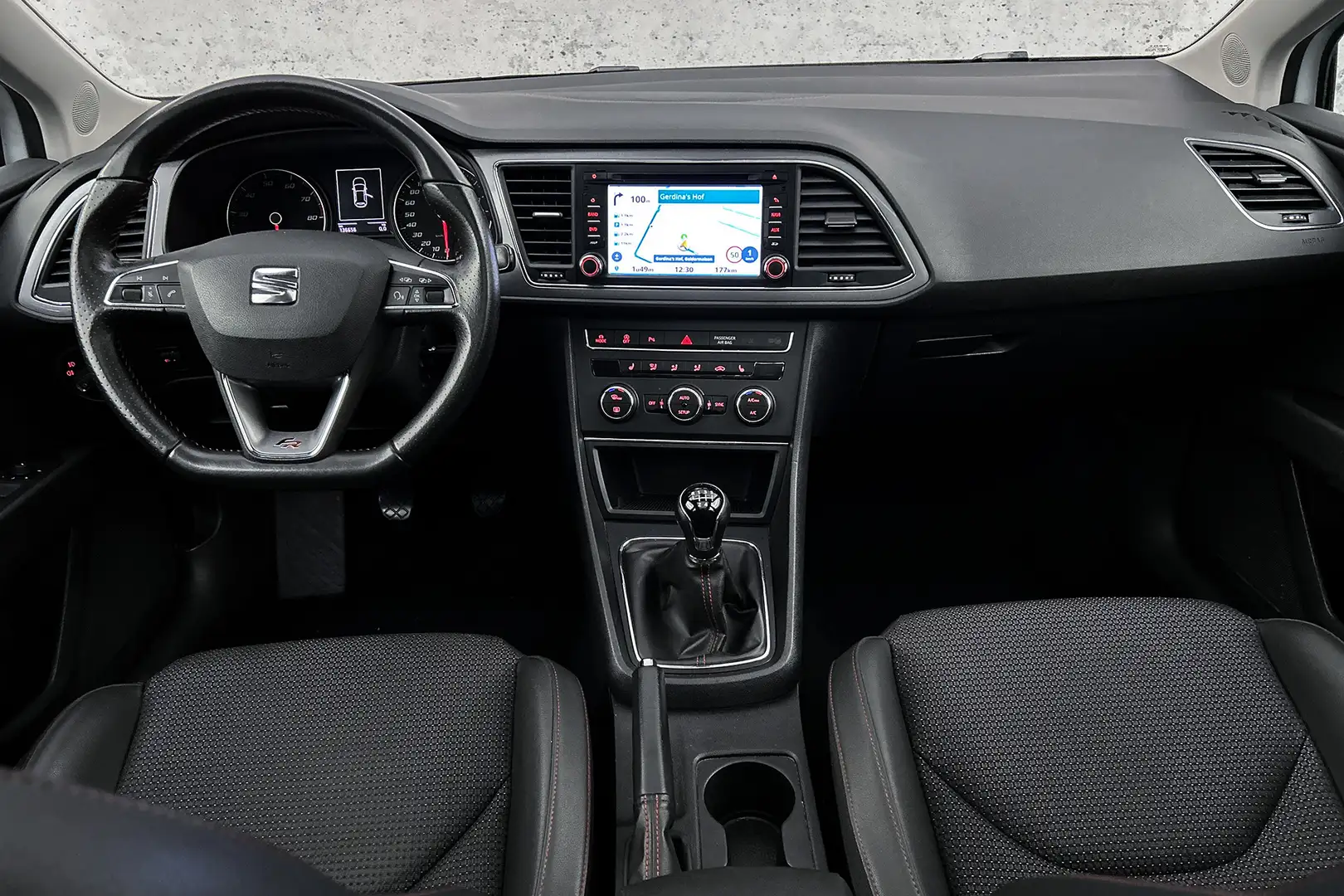 SEAT Leon ST 1.4 TSI ACT FR Dynamic | Panoramadak | Stoelver Blanc - 2