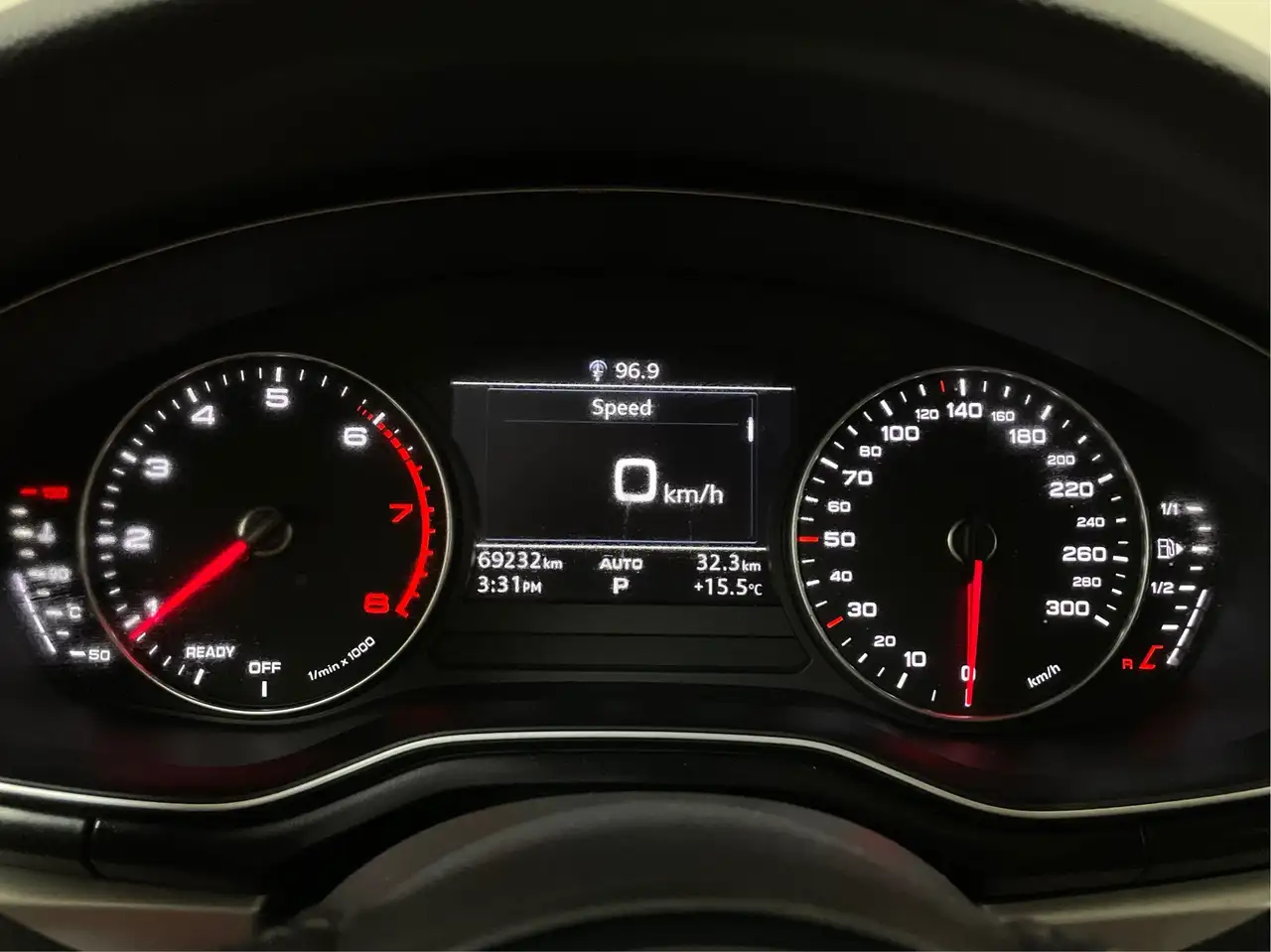 Audi A4 photo Audi A4