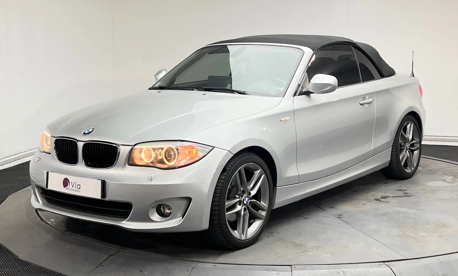BMW 118 118i 143 ch Sport Design A Noir - 1