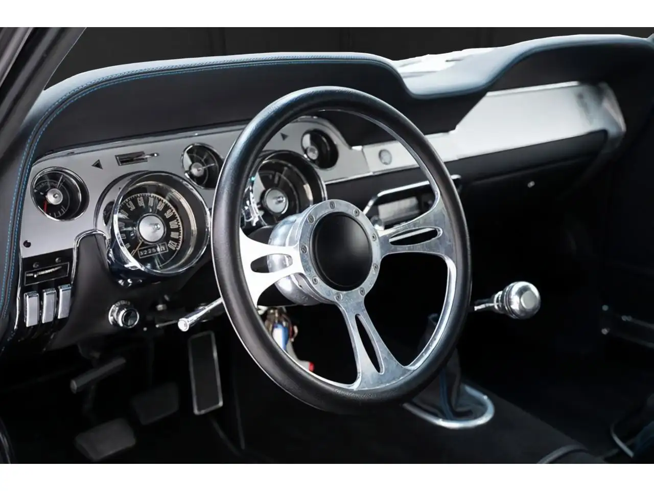 Ford MUSTANG FASTBACK 390 1968 - FAIBLE KILOMETRAGE - RESTAUREE - BVM5 - V8 5.0 325cv, foto 10