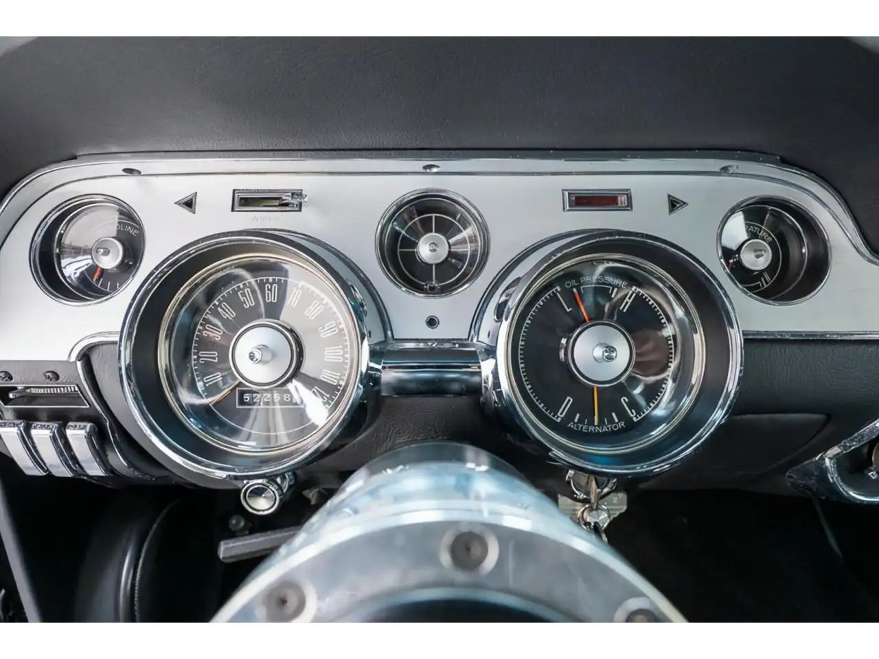 Ford MUSTANG FASTBACK 390 1968 - FAIBLE KILOMETRAGE - RESTAUREE - BVM5 - V8 5.0 325cv, foto 11