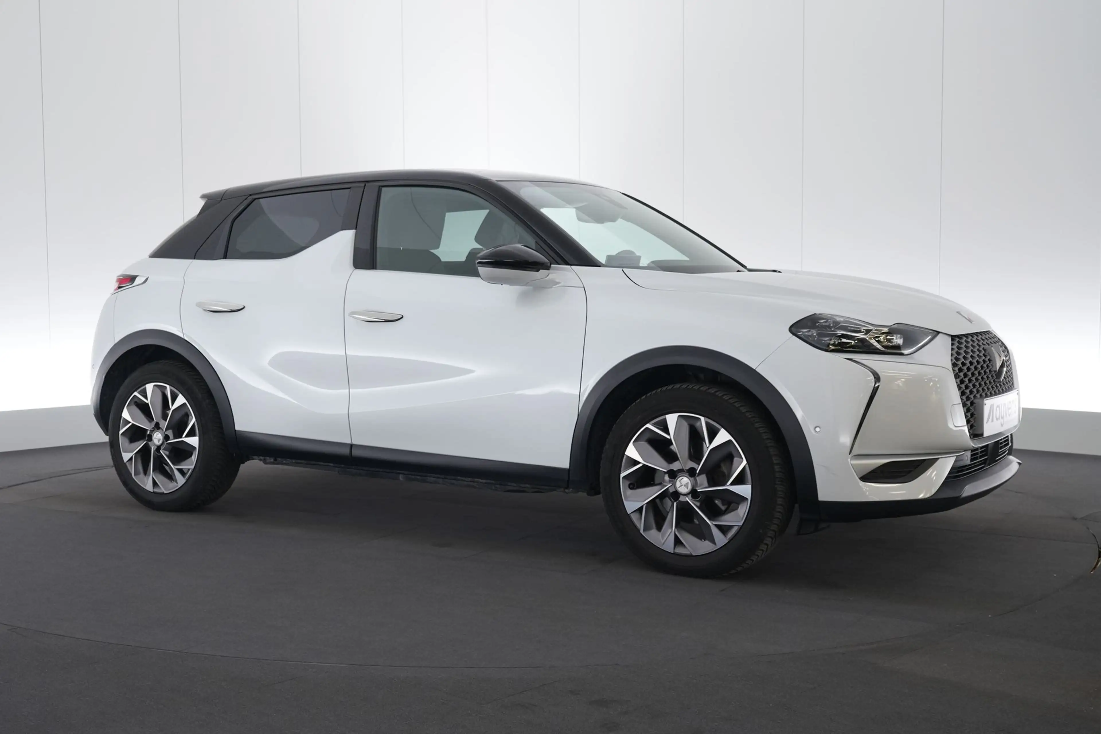 DS Automobiles DS 3 50 kWh E-Tense Grand Chic LEDER/CUIR LED GPS PDC C — photo 4