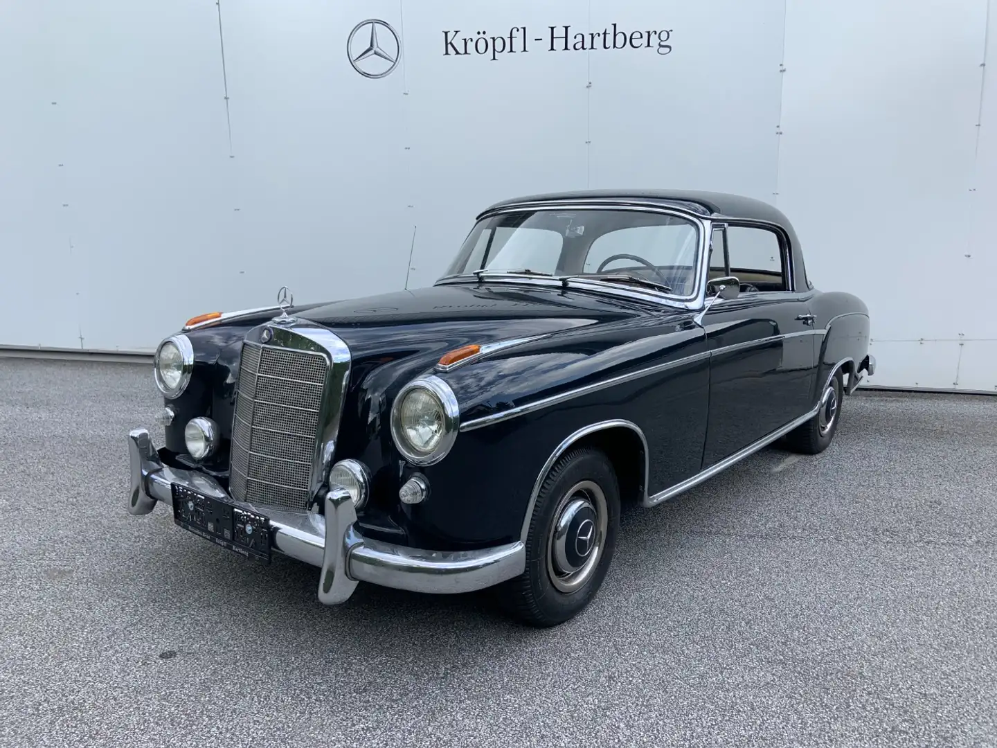 Mercedes-Benz 220 S Panton W180 Blau - 2