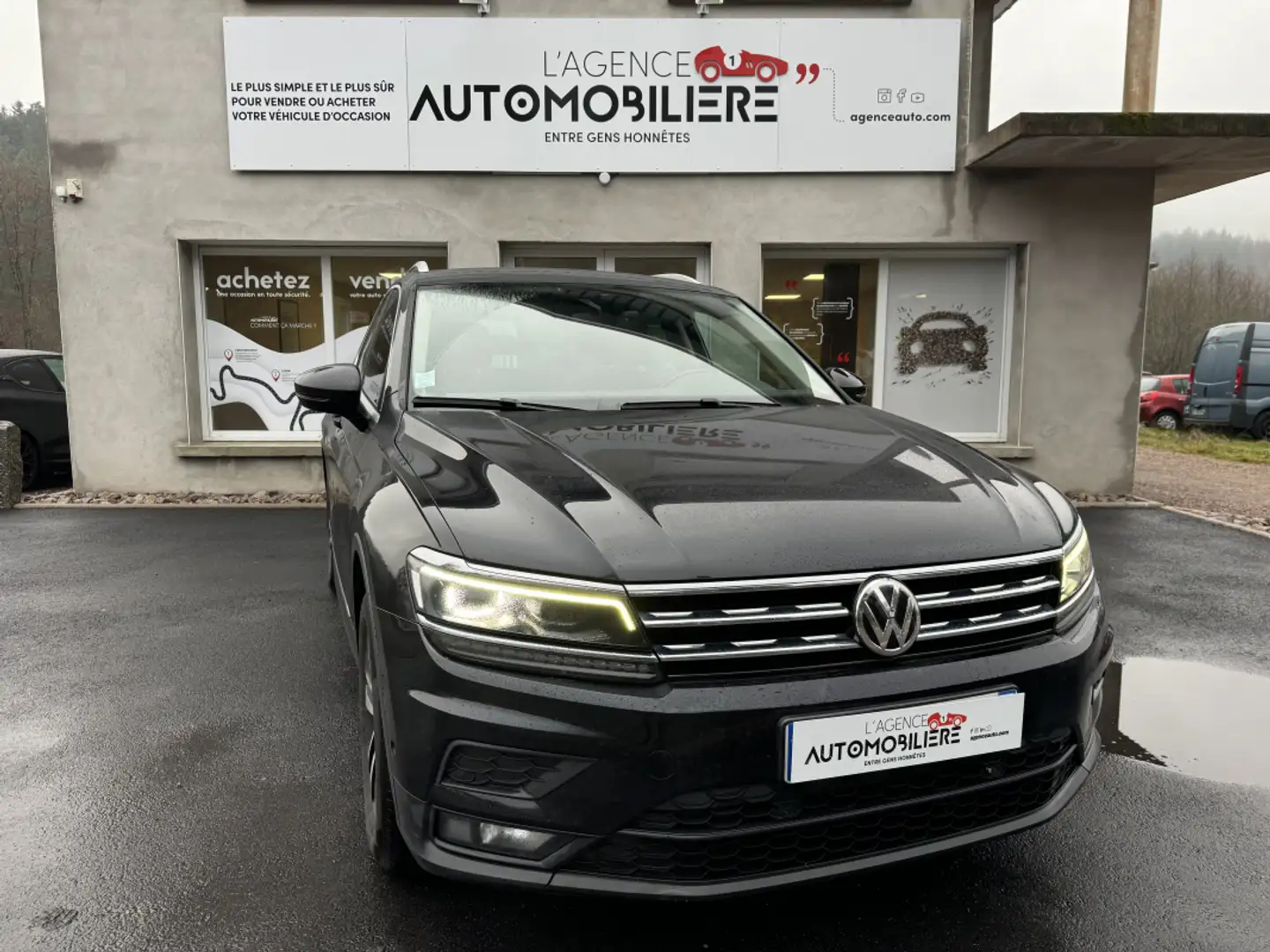 Volkswagen Tiguan Allspace II 2.0 TDI 150 IQ.DRIVE BV6 Schwarz - 2